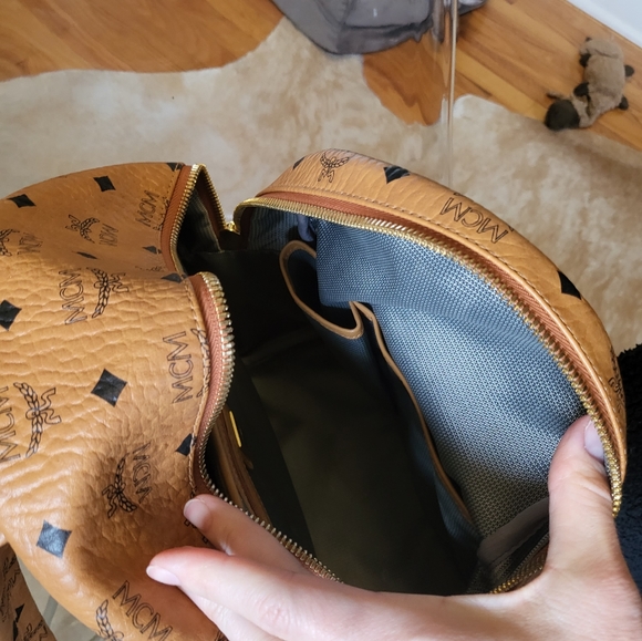 MCM Backpack - Picture 5 of 10